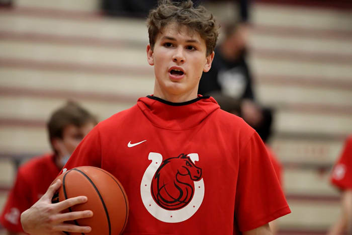 Thurston.Willamette.boys-basketball.Michele-Bunch.15